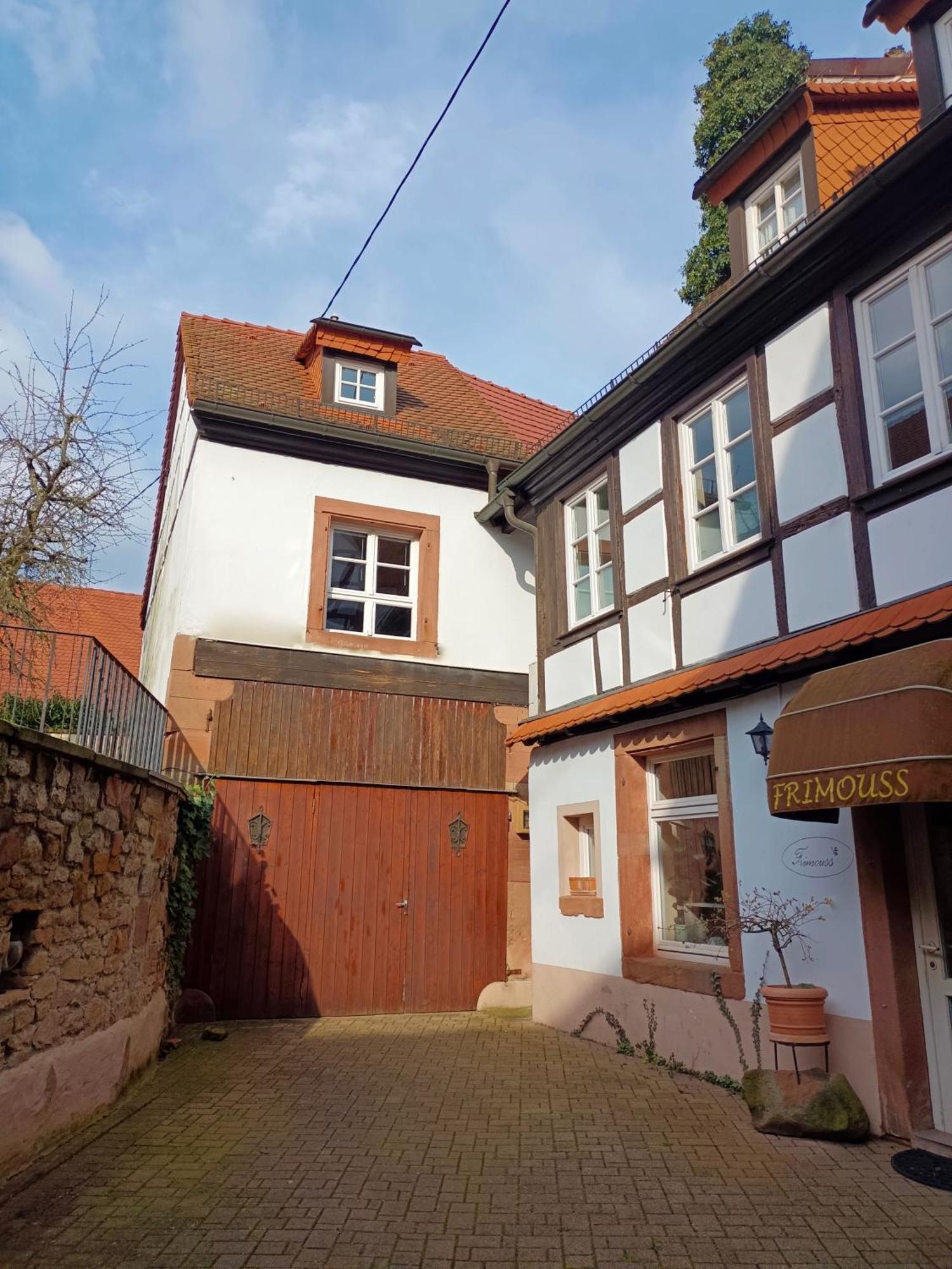 Maison A Colombages Wissembourg Exterior foto